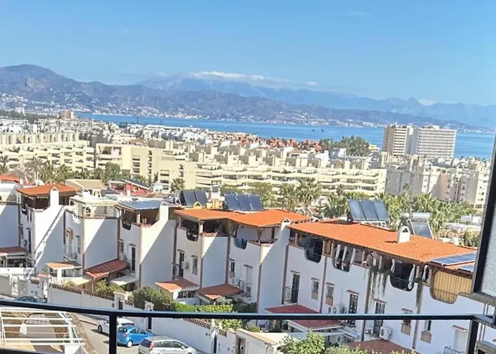 Oasis En Playamar Con Piscina Apartment Torremolinos