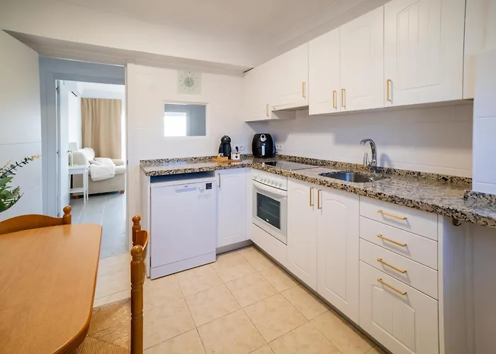 Oasis En Playamar Con Piscina